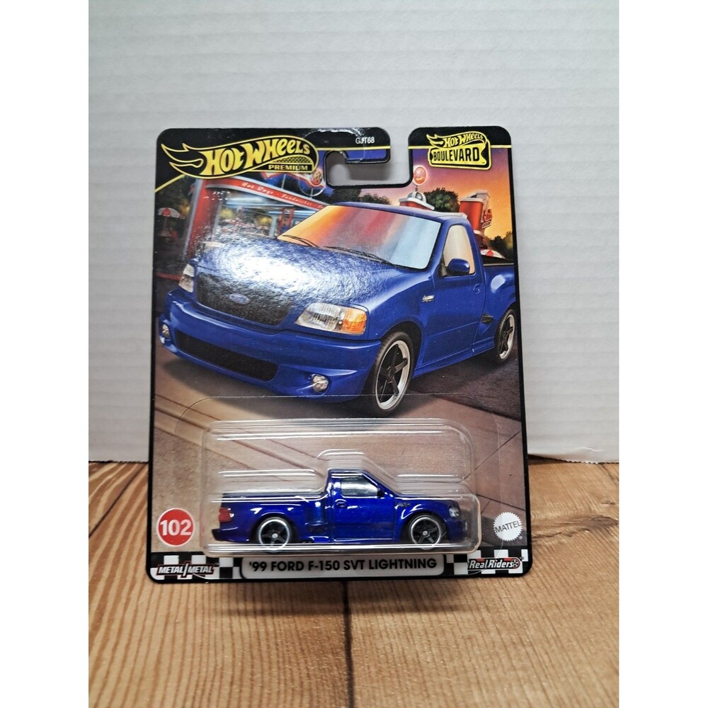 Hot Wheels Boulevard Premium 99 Ford F150 SVT Lightning Blue #102 - HTF car